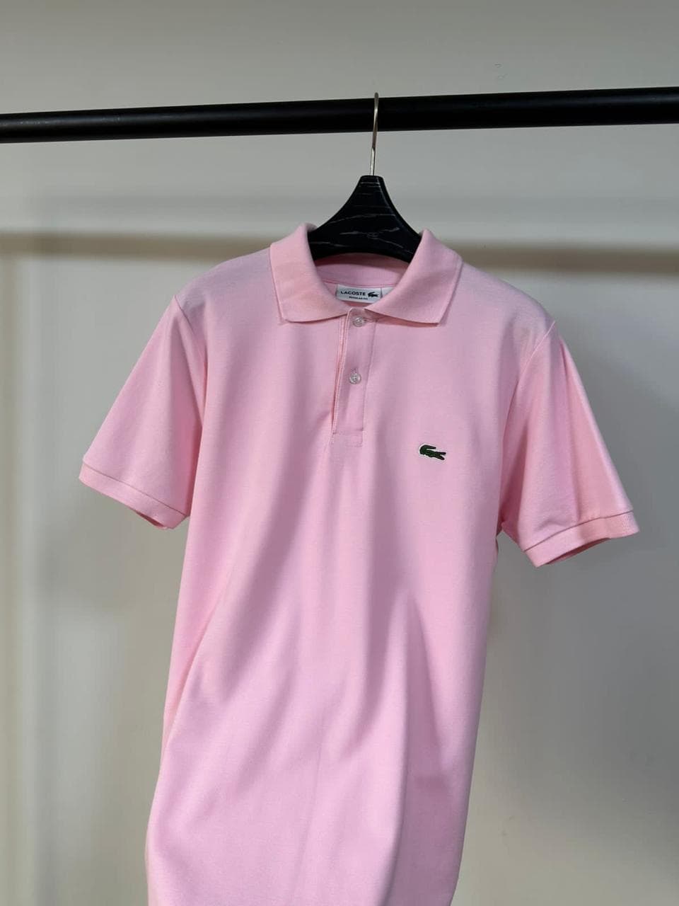 Polo Cuello Camisero Lacoste — ROSADO BEBE - XL
