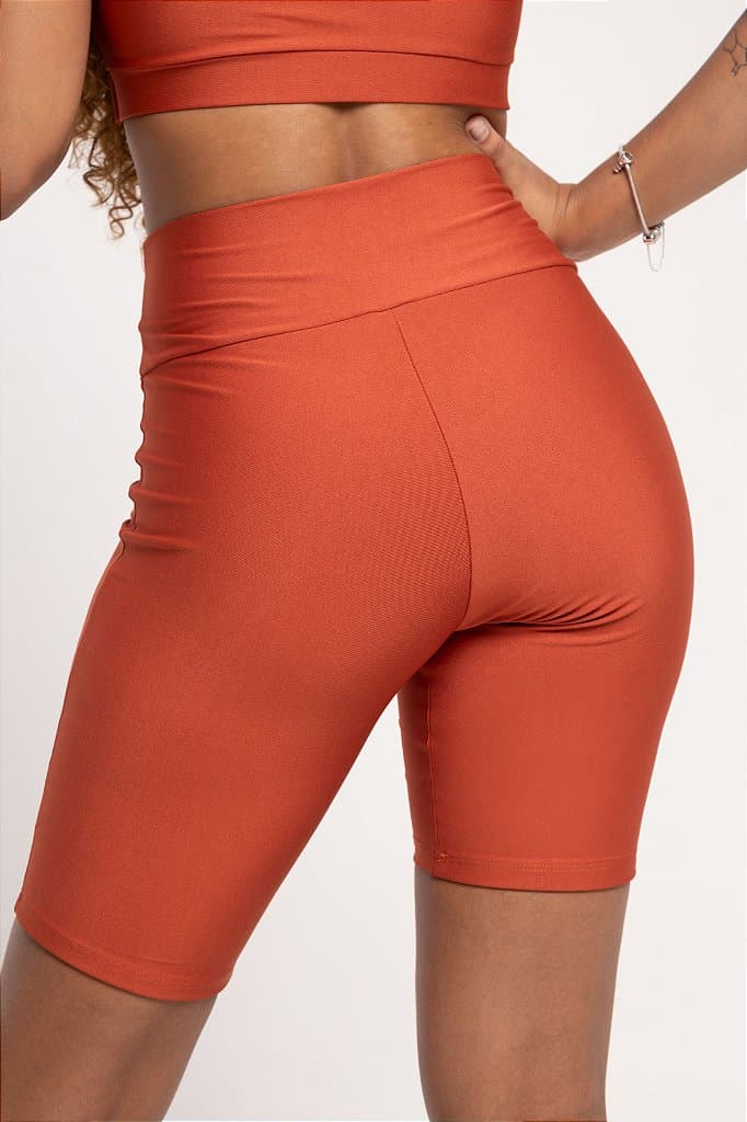 Short Fitness Três