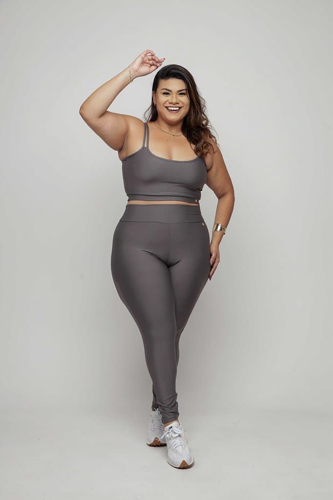 Conjunto Legging Básica Plus Size — Silver Chalice / G3