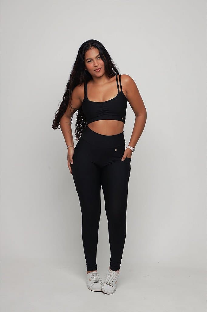 Conjunto Legging com bolso — Bay of Many / PP