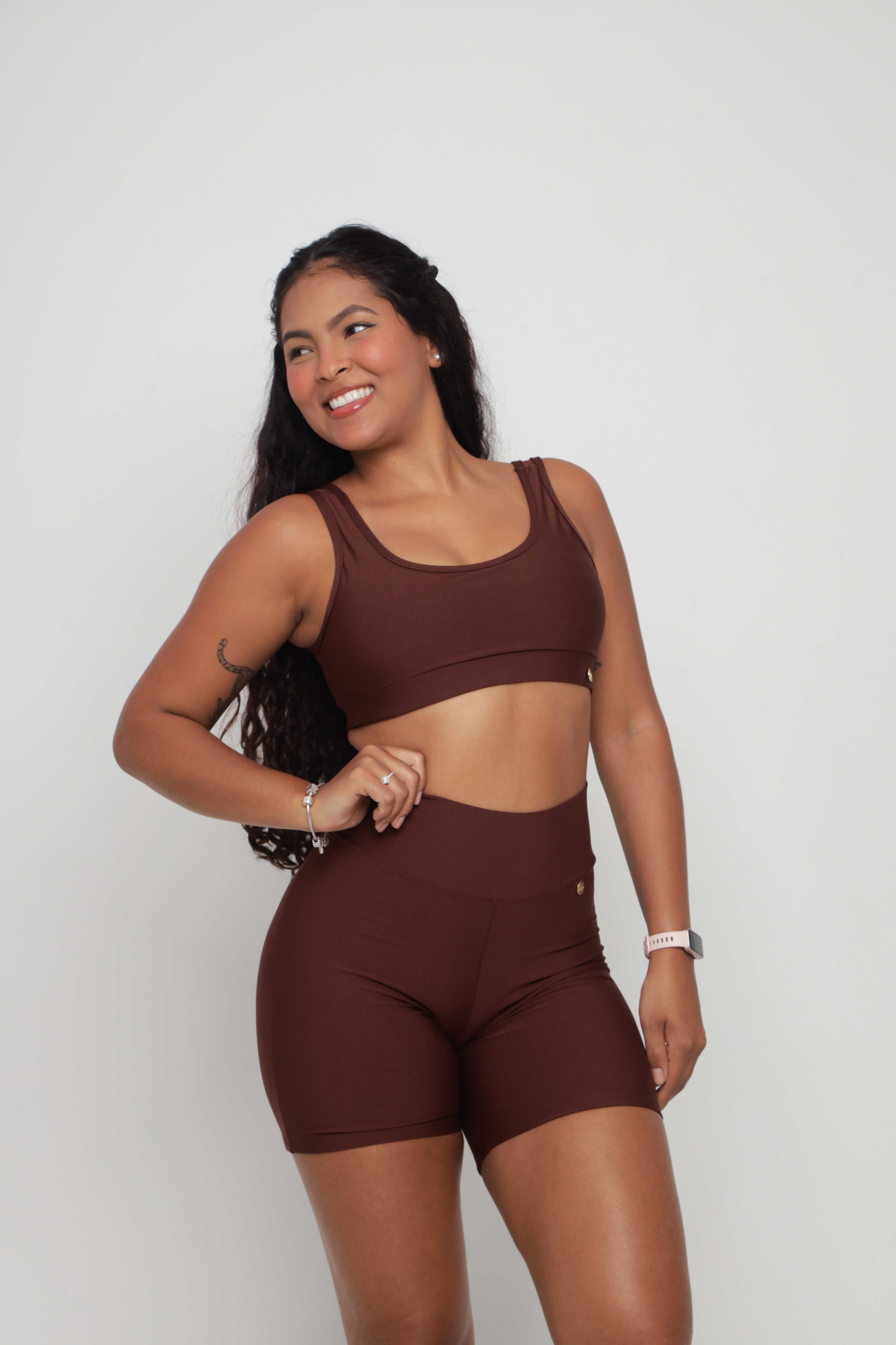Conjunto Short Bromélia — Nutmeg / G
