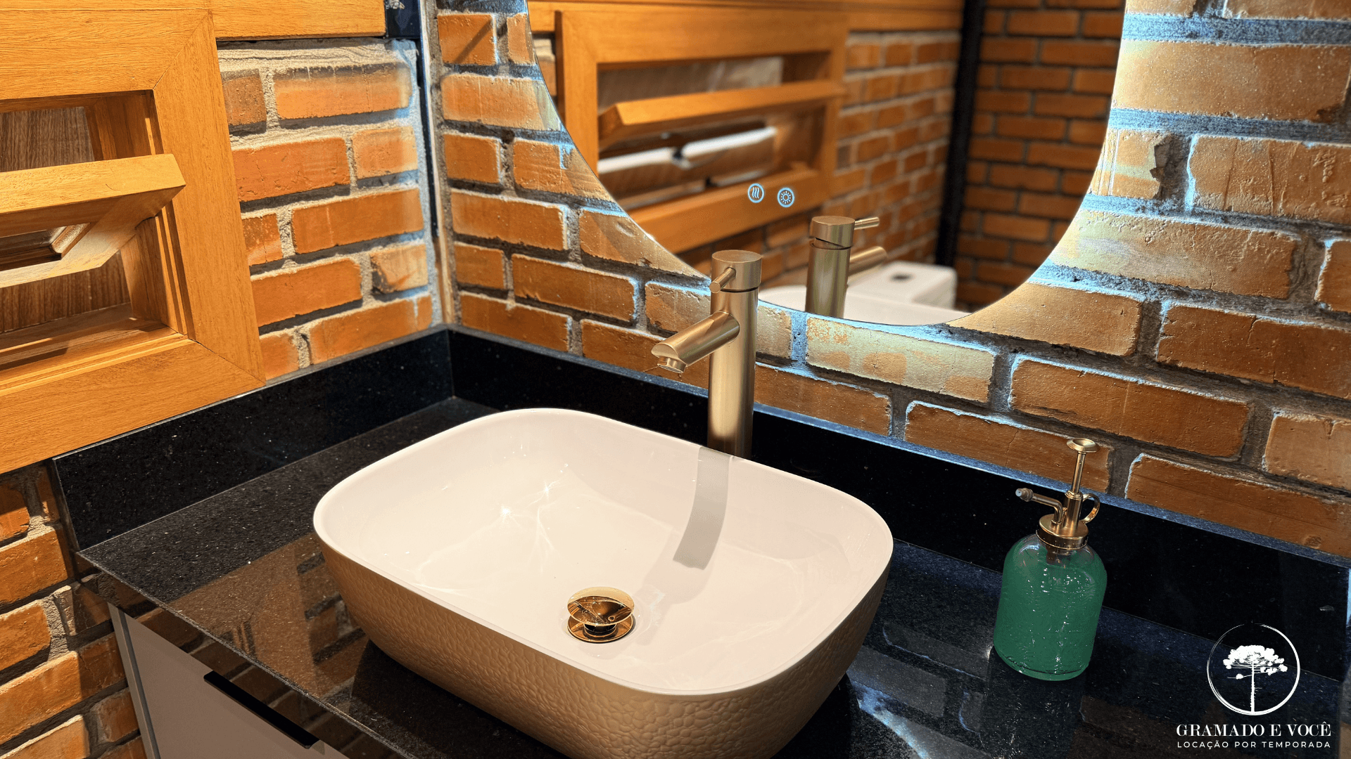 Cabana em Gramado com Jacuzzi vista para a Serra/cabana ferradura