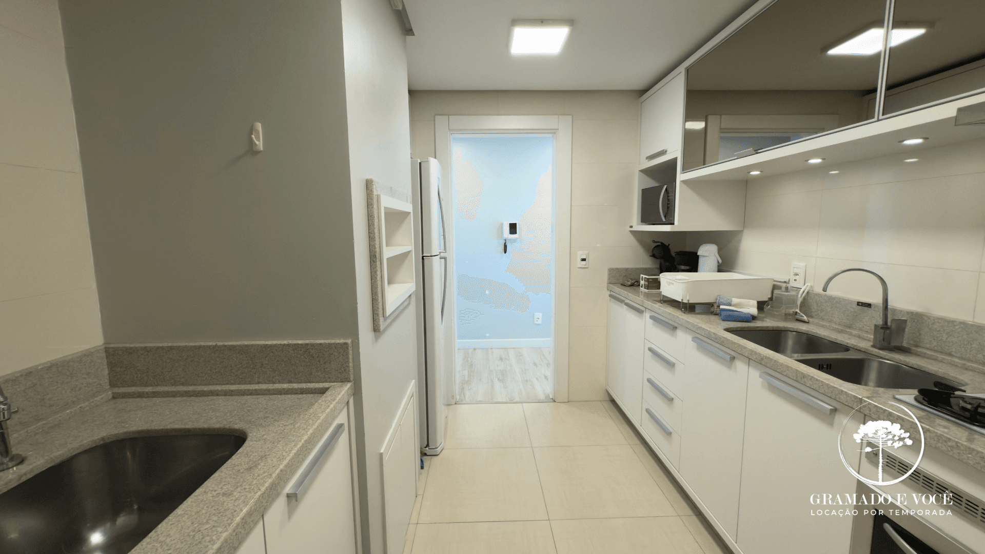Apt. Via Florida 204 que fica a 200m da Rua Coberta