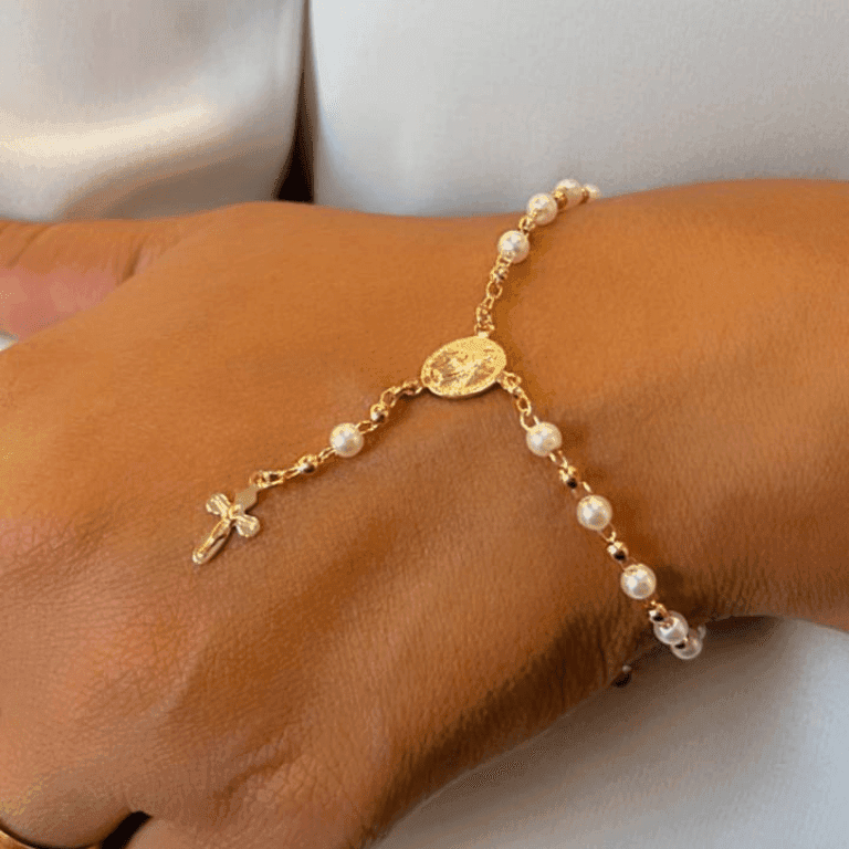 Pulseira Terço Pérola Banho de Ouro 18k — default
