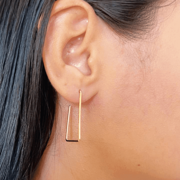 Brinco Argola Retangular Grande Banho de Ouro 18k — default