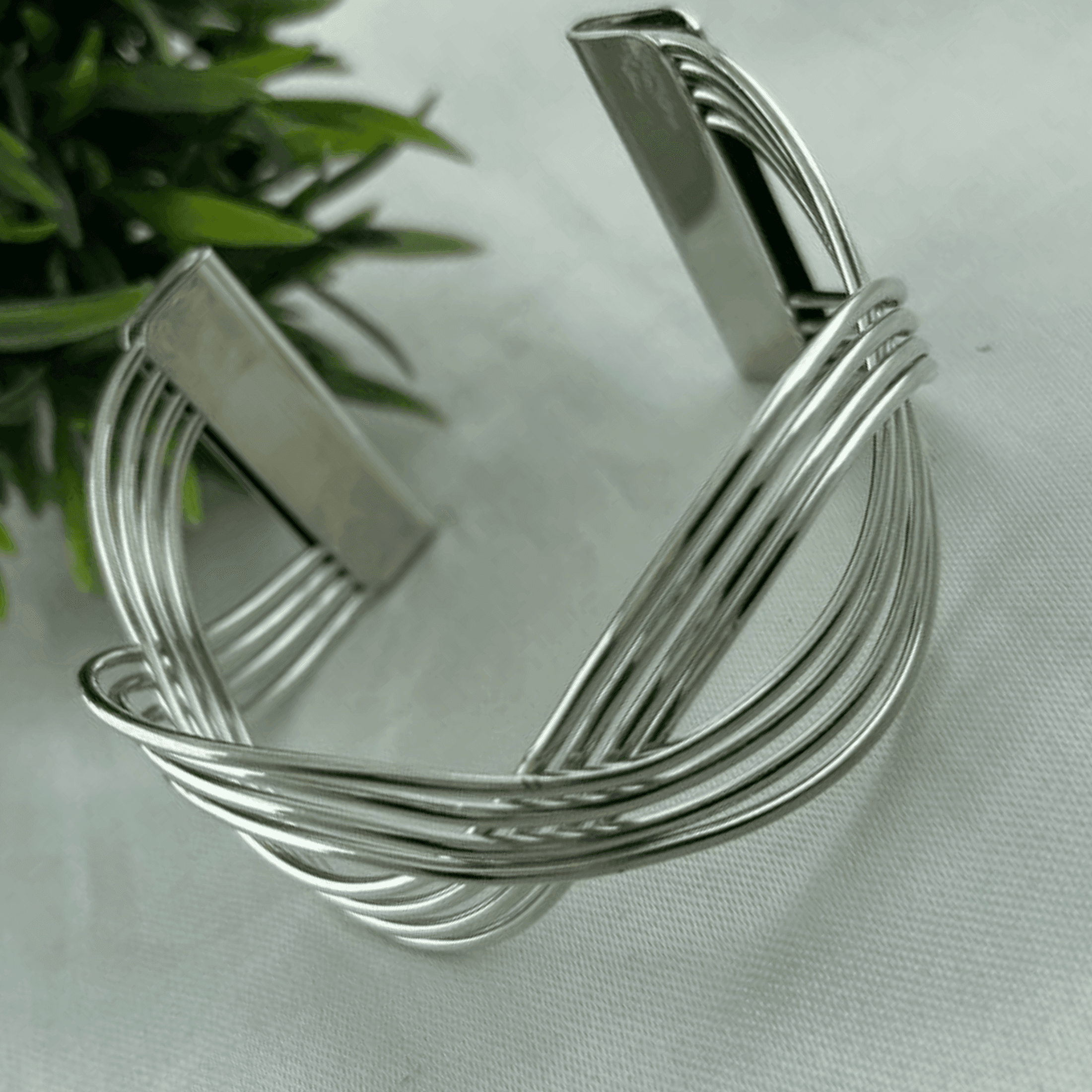 Bracelete Detalhado