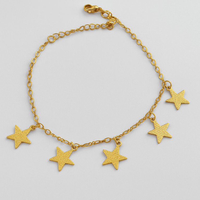 Pulseira com Pingentes Estrela Fosca Banho Ouro 18k