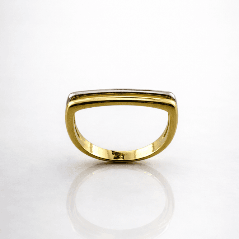 Anel Liso com Banho de Ródio e Banho Ouro 18k