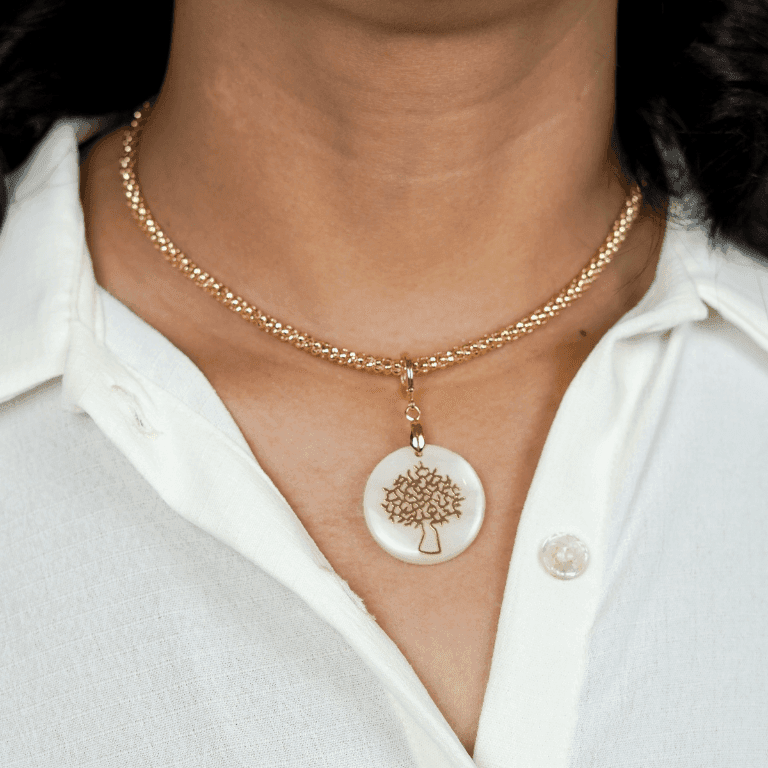 Pingente Madre Pérola Árvore da Vida Banho Ouro 18k — default