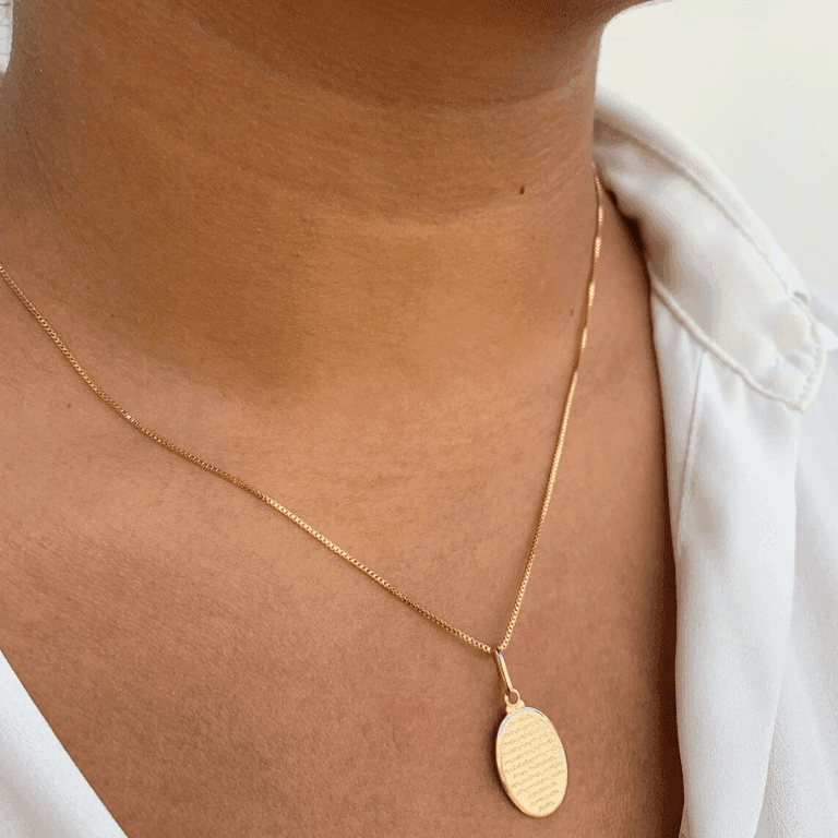 Gargantilha Ave Maria Banho Ouro 18k — default