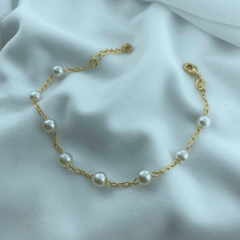Pulseira com Pérolas Banho Ouro 18k