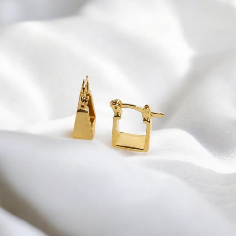 Brinco Argola Quadrada Banho Ouro 18k — default