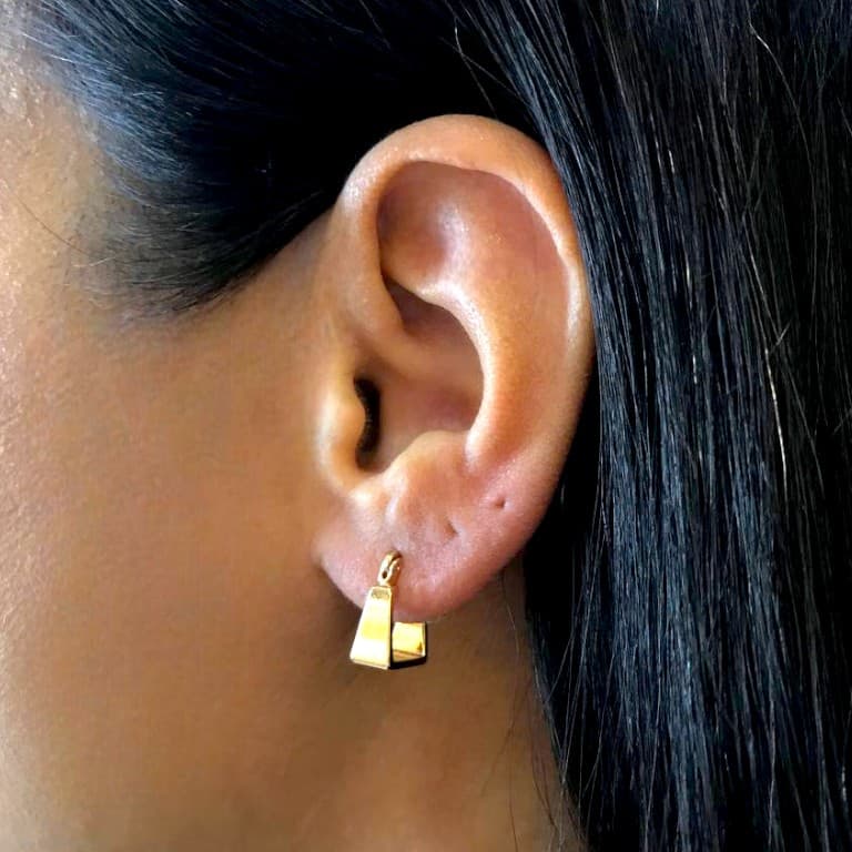 Brinco Argola Quadrada Banho Ouro 18k