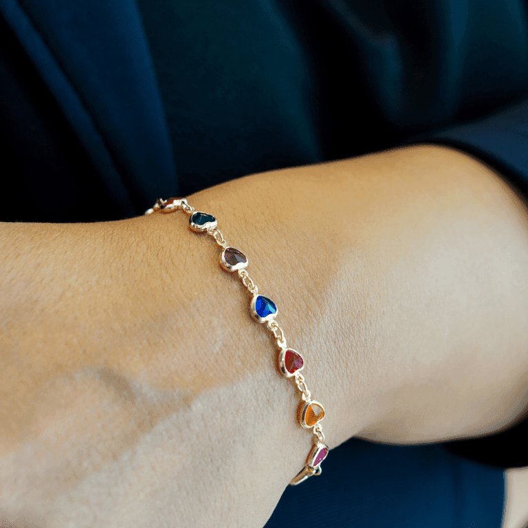 Pulseira Romântica com Corações Coloridos em Zircônia Banho de Ouro 18k — default