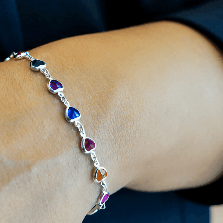 Pulseira com Pedras Coloridas em Formato de Coração Prata 925 — default