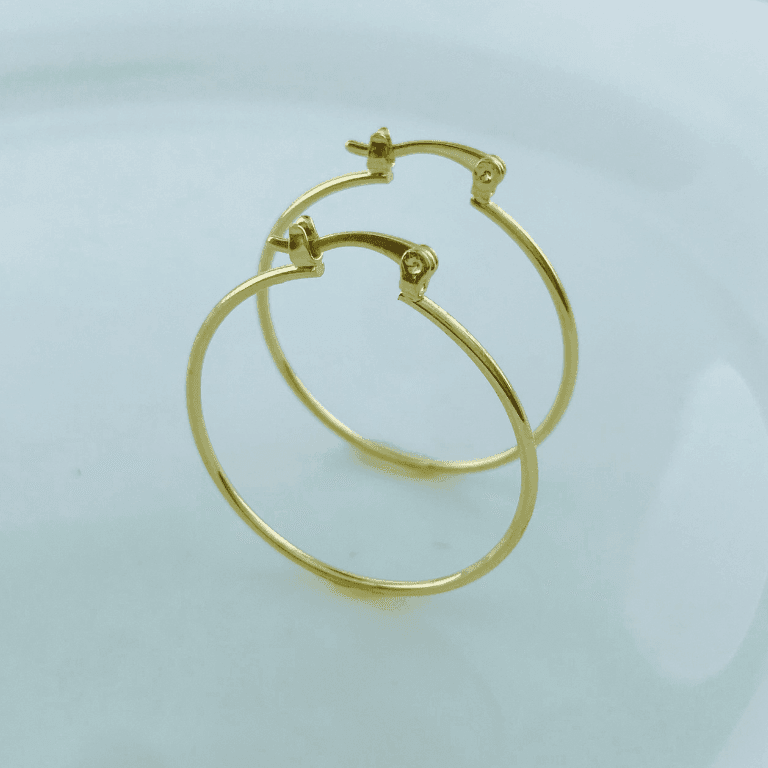 Brinco Argola Lisa Banho de Ouro 18k