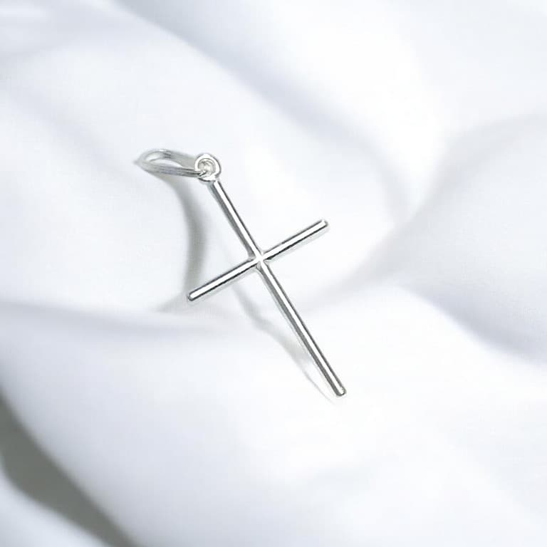 Crucifixo com Detalhes Prata 925