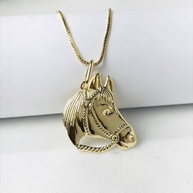 Corrente com Pingente Cabeça de Cavalo Banho de ouro 18k — default
