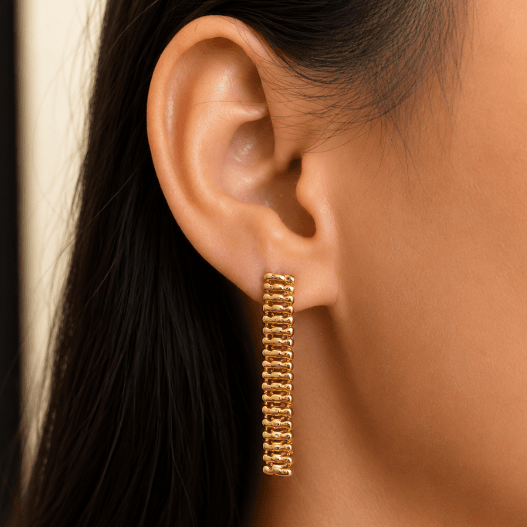 Brinco Longo Lacraia Banho de Ouro 18k