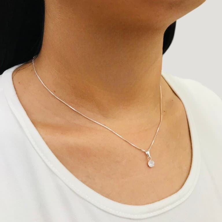 Corrente com Pingente Ponto de Luz Prata 925 — default
