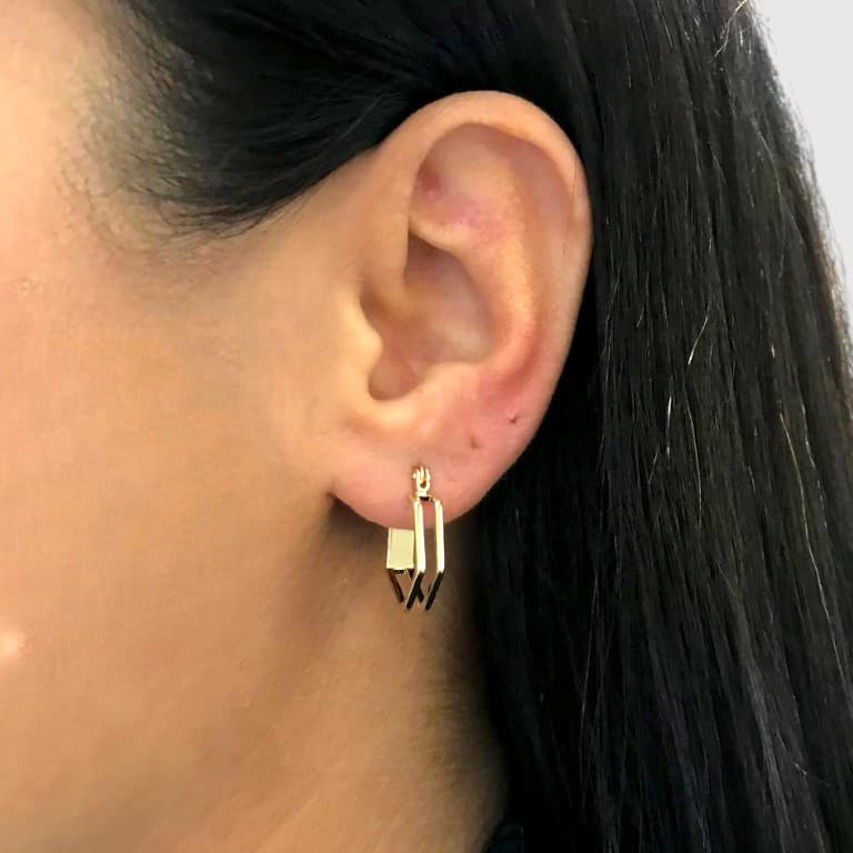 Brinco Argola Pentágono Banho de Ouro 18k