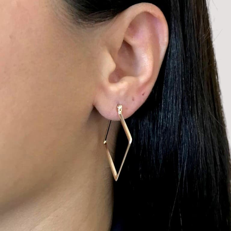 Brinco Argola Losango Banho de Ouro 18k