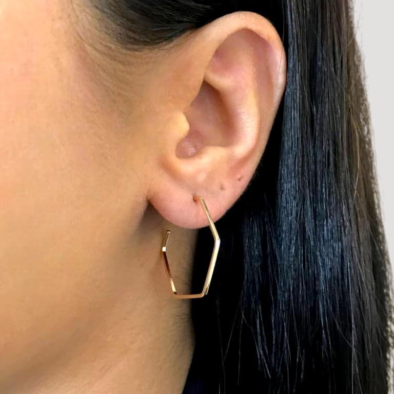 Brinco Argola Losango Banho de Ouro 18k