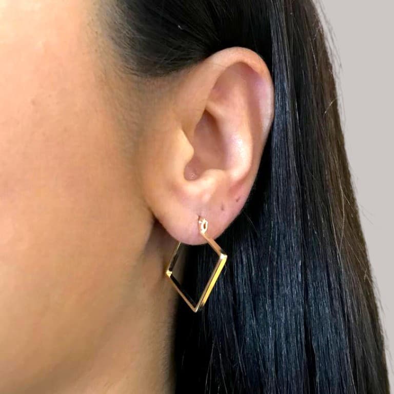 Brinco Argola Losango Banho de Ouro 18k