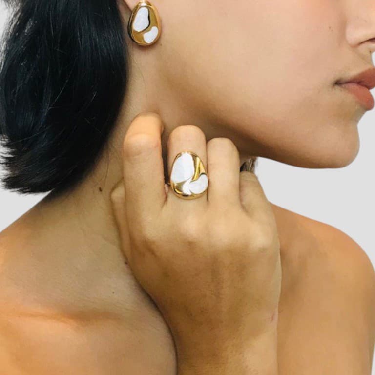 Anel Ajustável com Resina Banhado a Ouro 18k