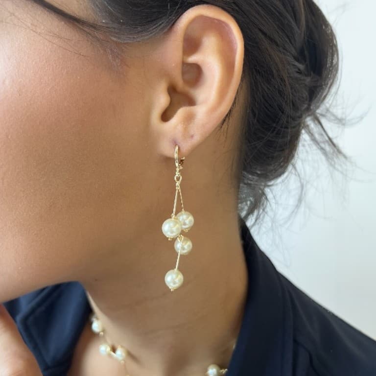 Brinco Pérolas Zig Zag Banhado a Ouro 18k