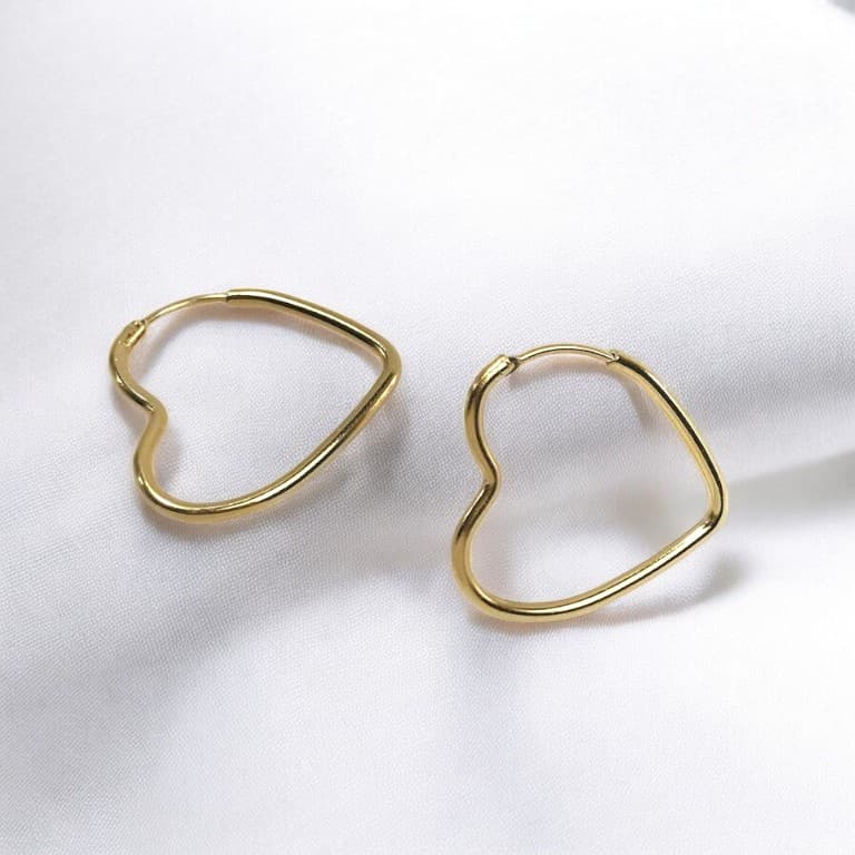 Brinco Argola Coração Banhado a Ouro 18k