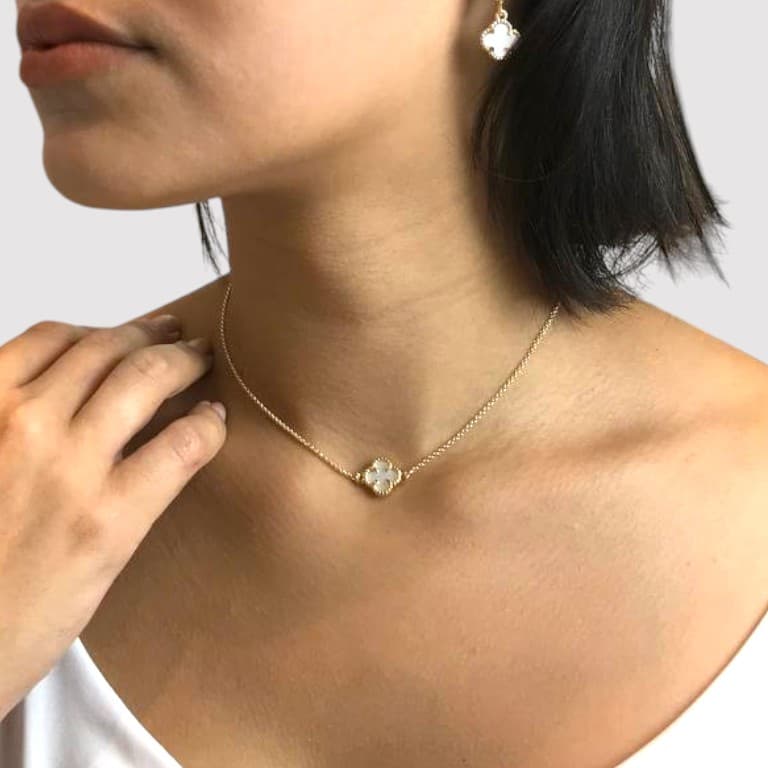 Corrente com Pingente Trevo dda Sorte Banhada a Ouro 18k — default