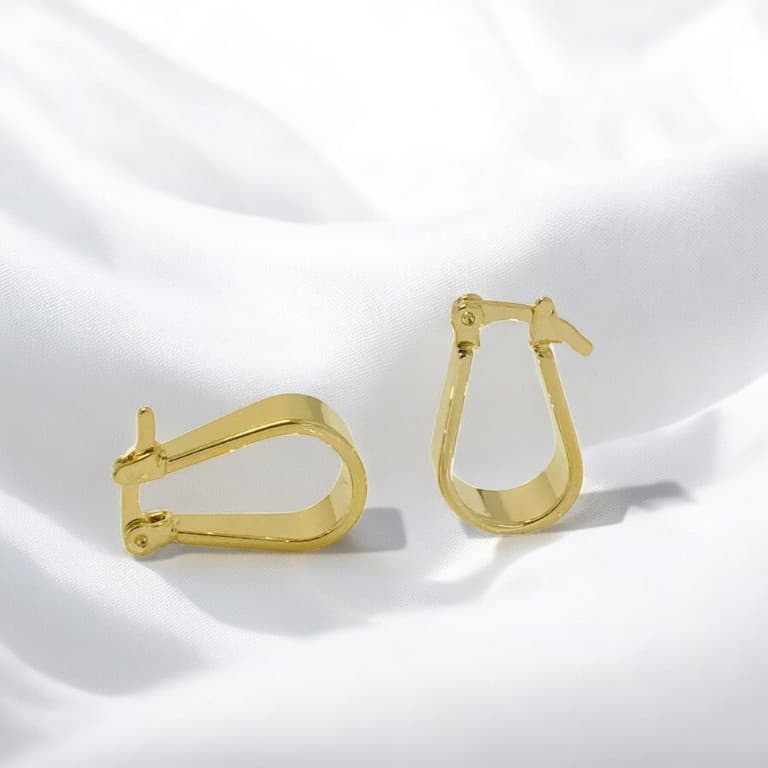 Brinco de Argola Oval Banhado a Ouro 18K