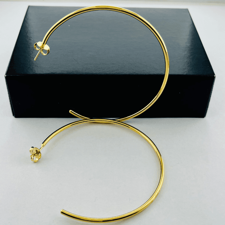 Brinco de Argola Lisa Tubo Banhado a Ouro 18K