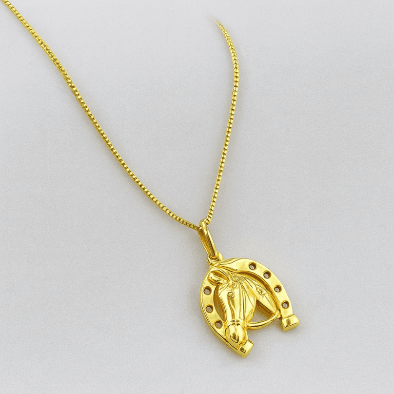 Corrente com Pingente de Cavalo Banhado a Ouro 18K — default