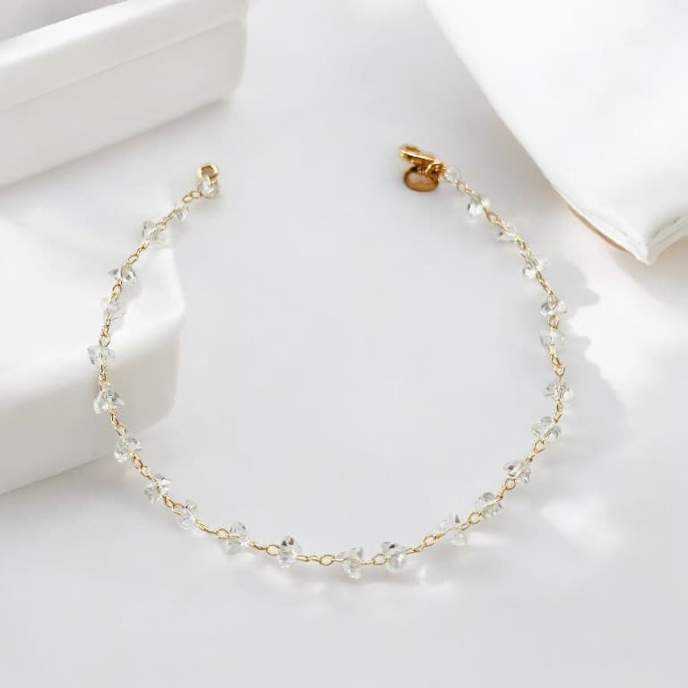 Pulseira com Pedrinhas em Cristais Banhada a Ouro 18K — default