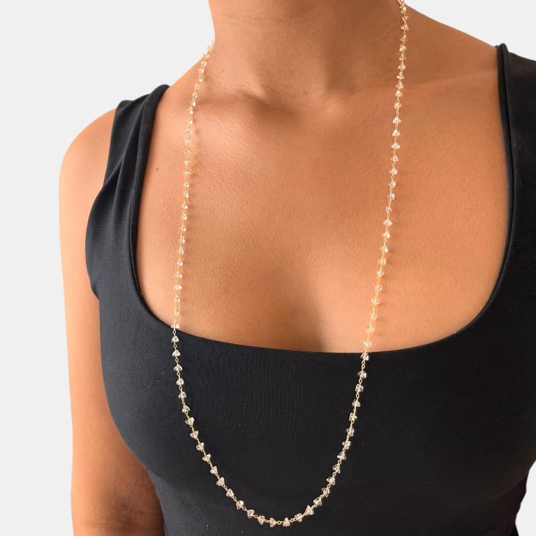 Colar com Pedrinhas em Cristais Banhada a Ouro 18K — default