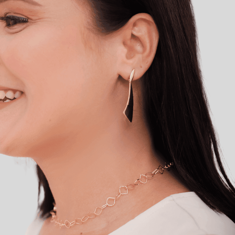 Corrente Elos Quadrados Elegância Moderna Banhado a Ouro 18K
