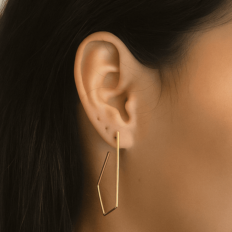 Brinco Argola Formato Losango Banhado a Ouro 18K — default