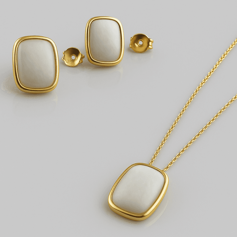 Conjunto com Pedra Jade Banhado a Ouro 18K — Branco