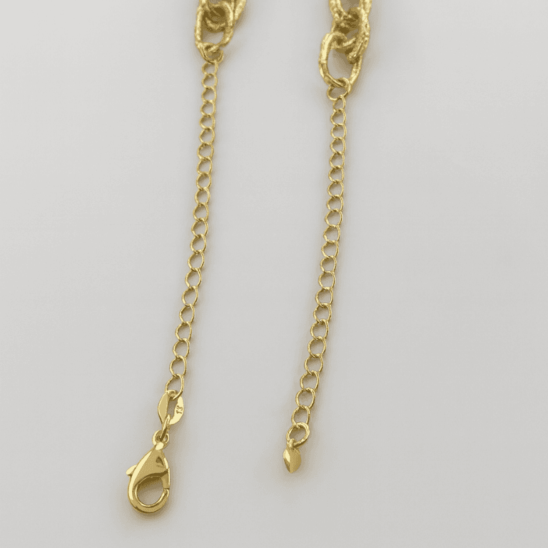 Corrente com Elos Diamantados Banhado a Ouro 18K