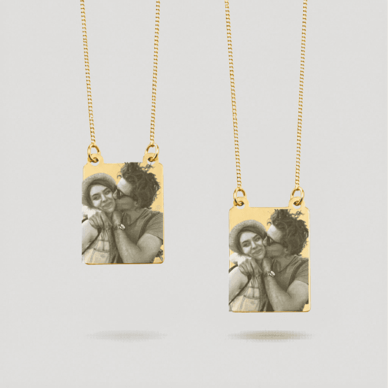 Colar Escapulário Personalizável Banhado a Ouro 18K — default