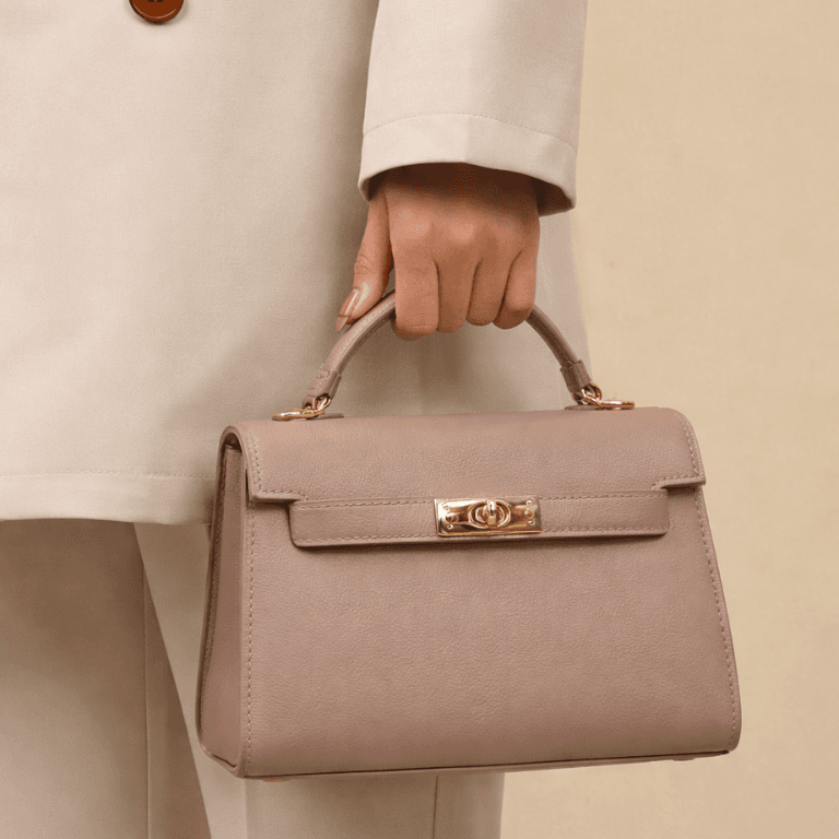 Bolsa Milano Nude Couro Legítimo - Sofisticação em sua forma mais leve