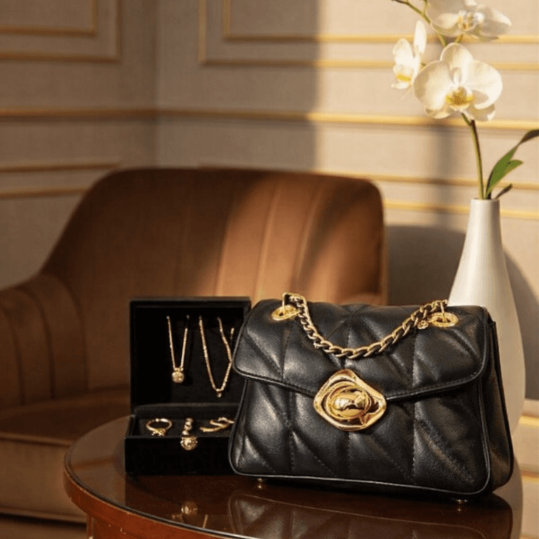 Bolsa Paris Matelassê Noir Couro Legitimo – O clássico que nunca sai de cena