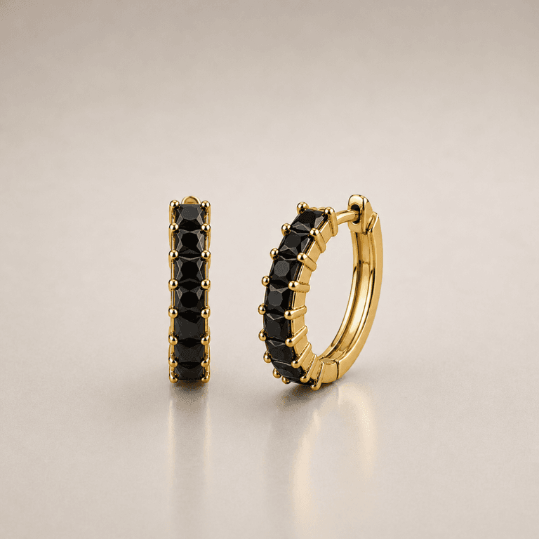 Brinco Argola com Pedras Preta Banhado a Ouro 18K