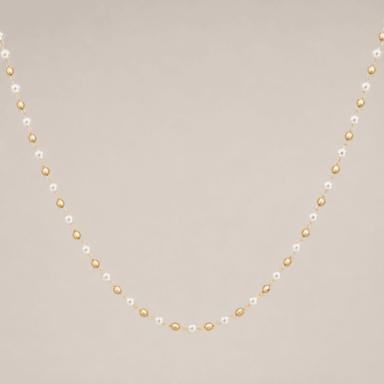 Corrente com Pérolas e Esfera Facetada Banhada a Ouro 18K