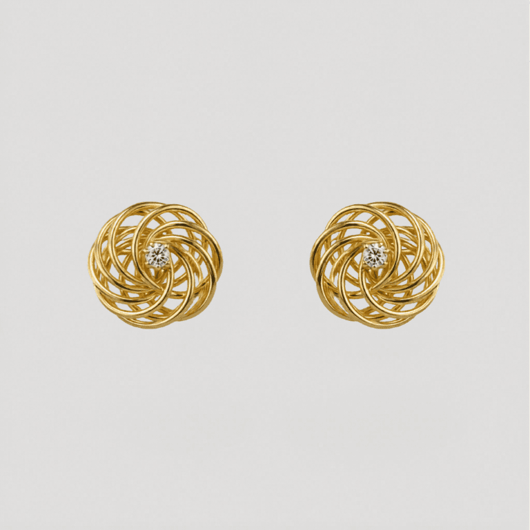 Brinco Elos Entrelaçados Cravejado em Zircônia Banhado a Ouro 18K — default