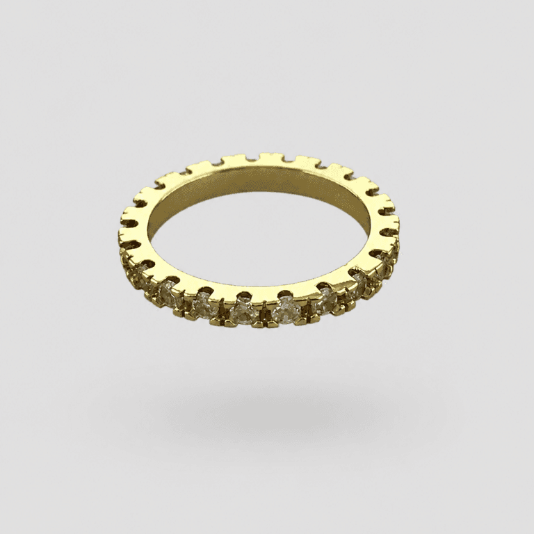 Anel Aparador Cravejado em Zircônias Banhado a Ouro 18K — 16