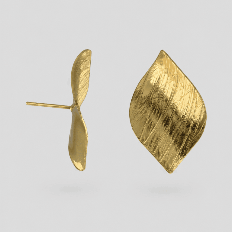 Brinco Folha Texturizada Banhado a Ouro 18K