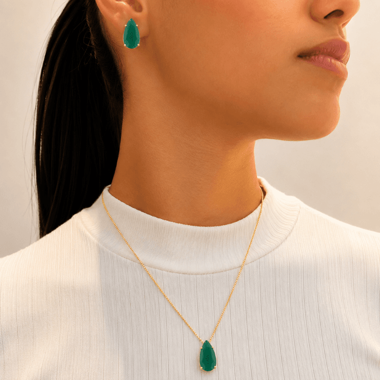 Conjunto Gota Cristal Verde Esmeralda Banhado a Ouro 18K